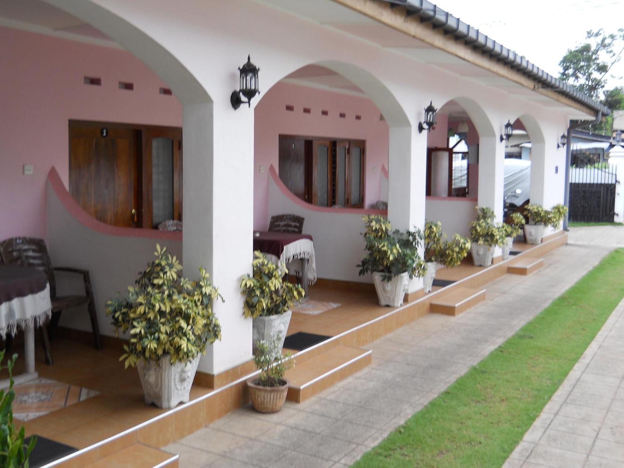 Ocean View Tourist Guest House At Negombo Beach Near The Airport 외부 사진