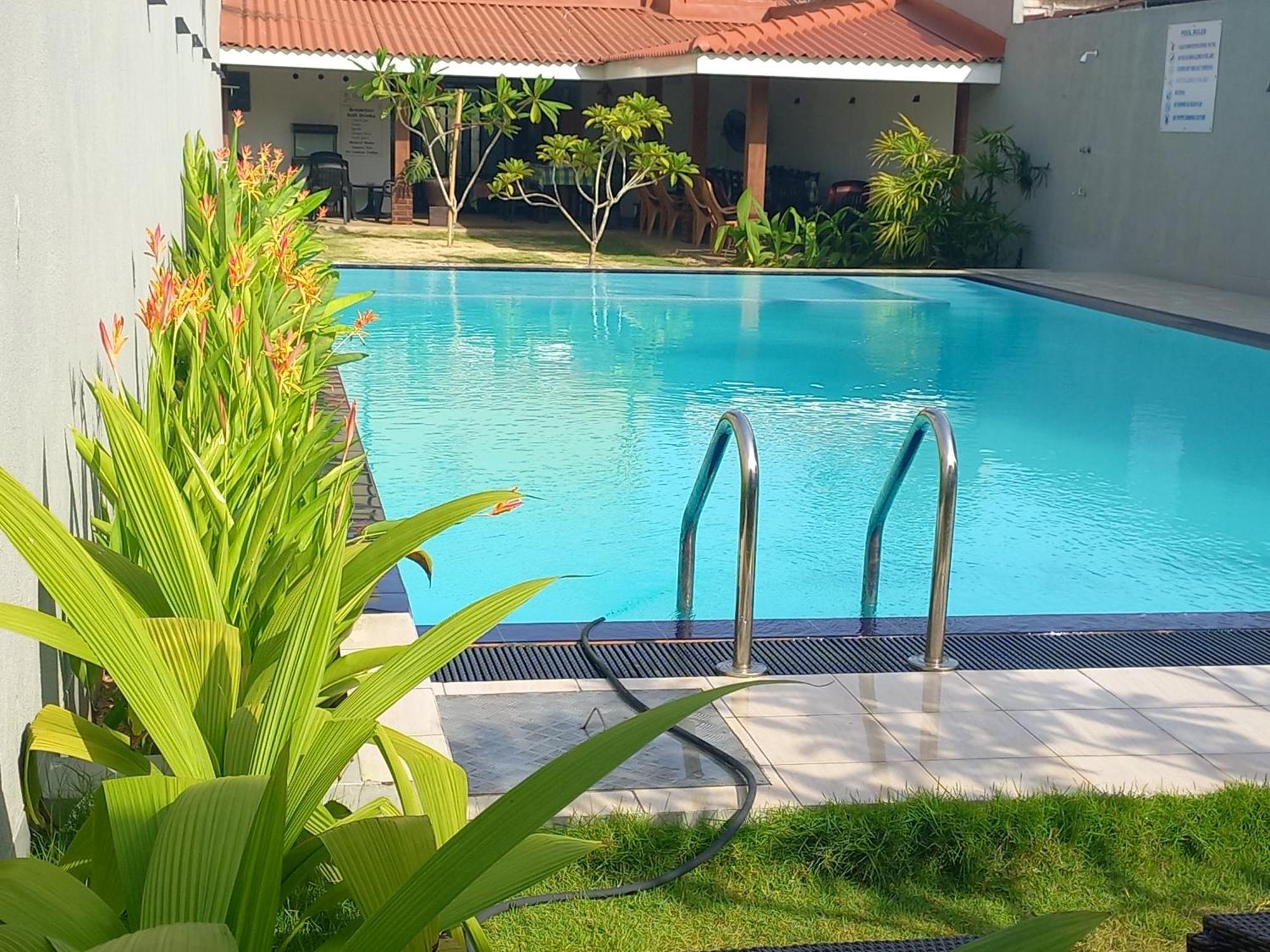 Ocean View Tourist Guest House At Negombo Beach Near The Airport 외부 사진