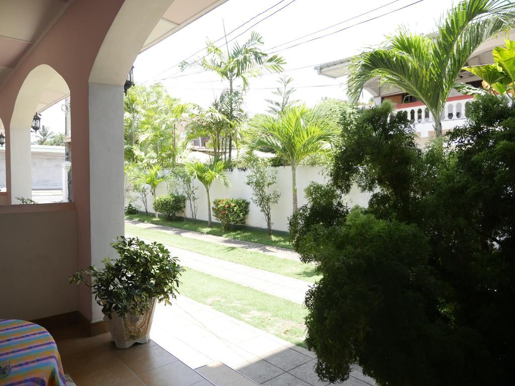 Ocean View Tourist Guest House At Negombo Beach Near The Airport 외부 사진