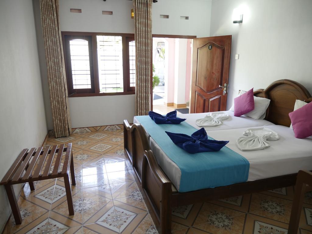 Ocean View Tourist Guest House At Negombo Beach Near The Airport 외부 사진